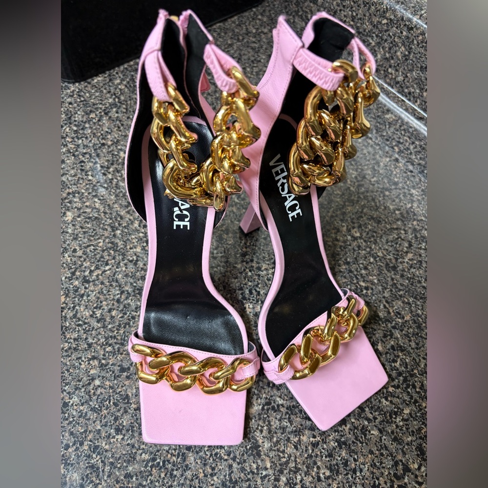 Pink brand new Versace shoes